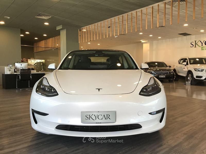 Usata Tesla Model 3 Performance 155 kW (211 CV) 2022 Bianco Berlina