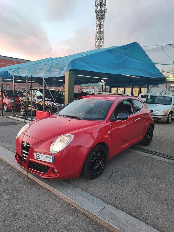 Usata Alfa Romeo MiTo Distinctive 120 CV (88 kW) 2012 Rosso Utilitaria