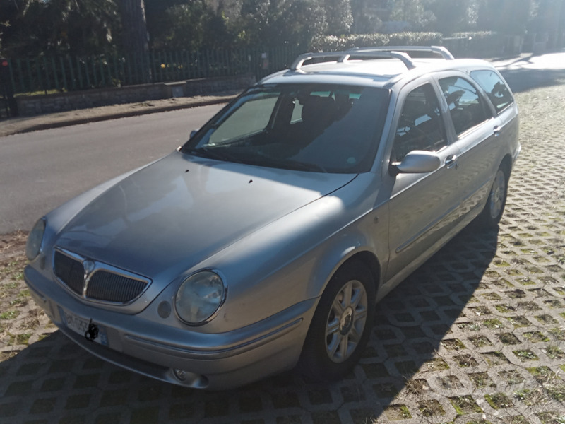 Usato 2000 Lancia Lybra 1.9 Diesel (1.500 €)