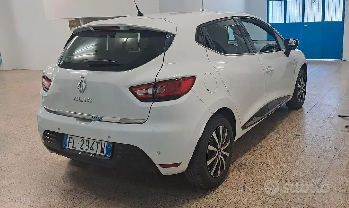 Usata Renault Clio IV 90 CV (66 kW) 2017 Bianco Berlina