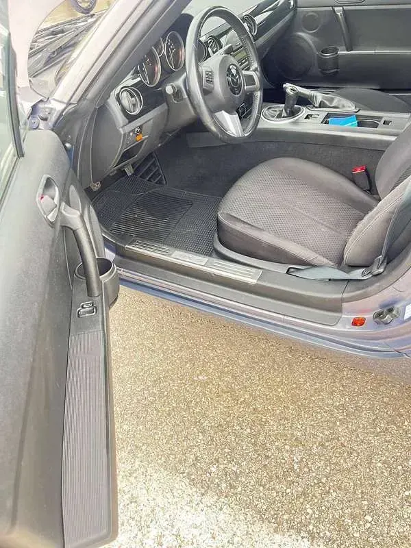Usata Mazda MX5 Essence 126 CV (92 kW) 2006 Cabrio