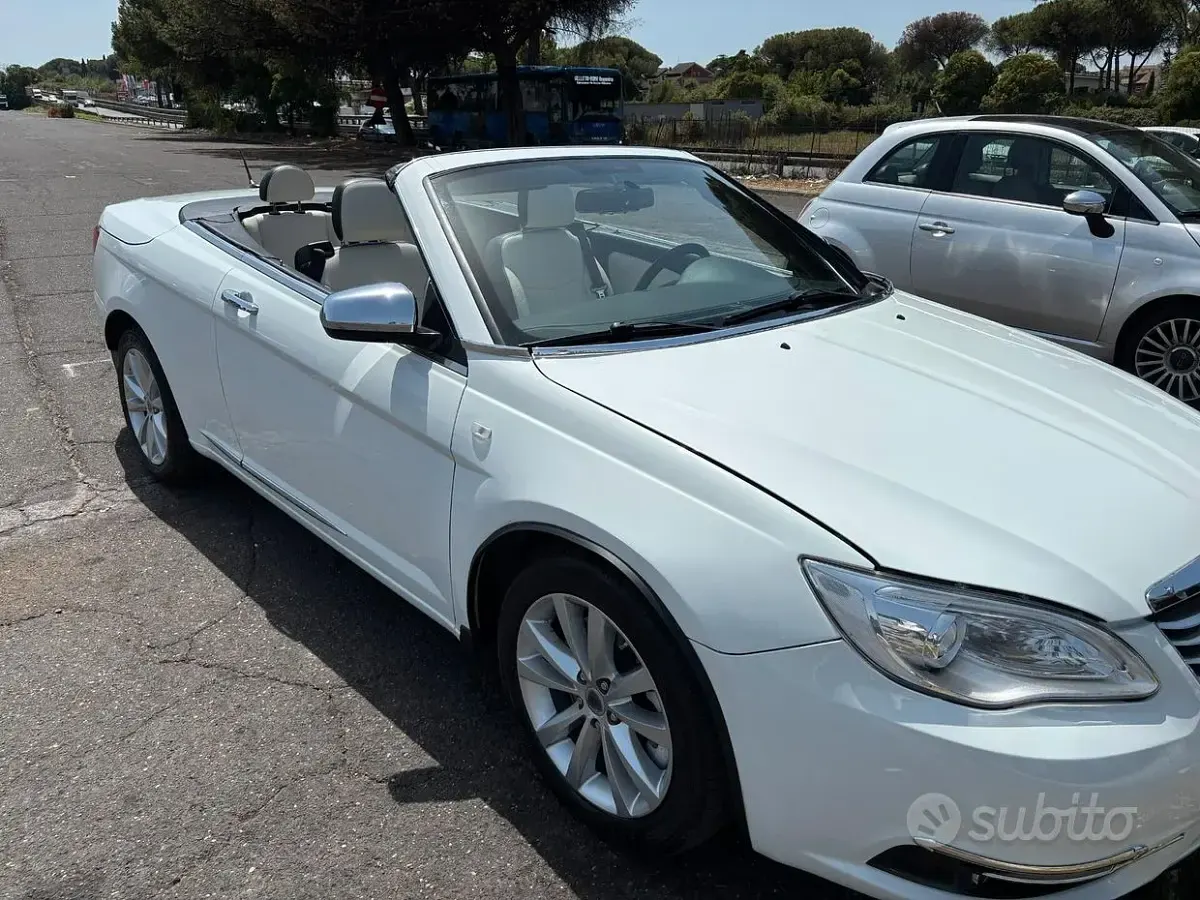 Usata Lancia Flavia 170 CV (125 kW) 2012 Bianco Cabrio