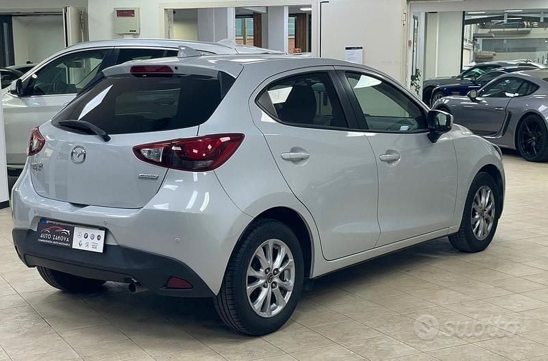 Usata Mazda 2 Evolve 75 CV (55 kW) 2019 Bianco Berlina