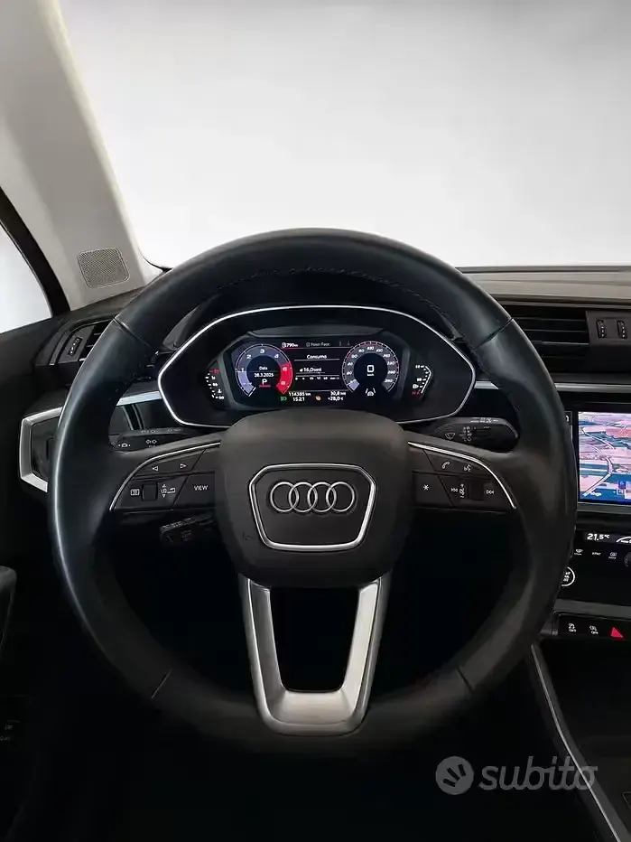 Usata Audi Q3 Sportback Comfort 150 CV (110 kW) 2021 Nero SUV