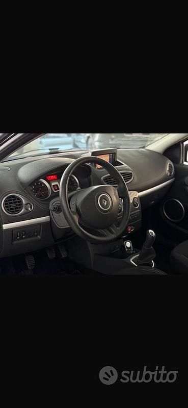 Usata Renault Clio II 2010 Nero Berlina