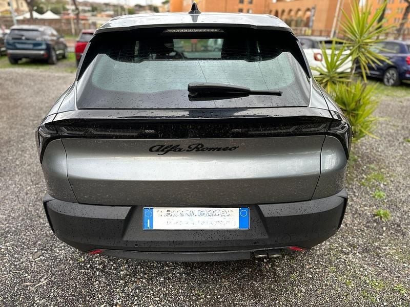 Usata Alfa Romeo Junior 136 CV (100 kW) 2025 Grigio SUV