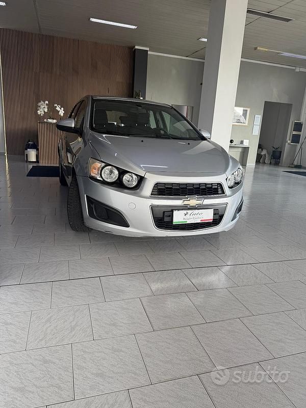 Usata Chevrolet Aveo LT 86 CV (63 kW) 2013 Grigio Berlina