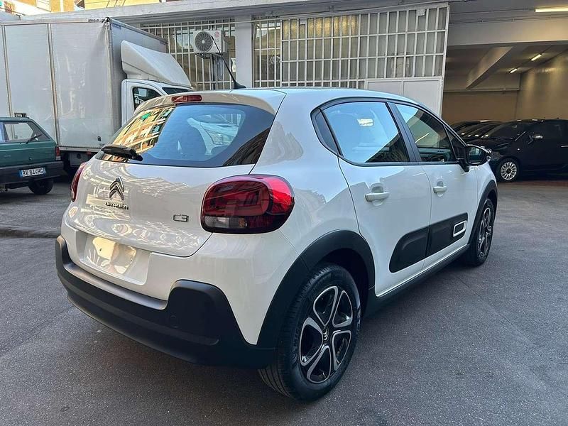 Usata Citroën C3 PureTech 83 CV (61 kW) 2024 Grigio Berlina