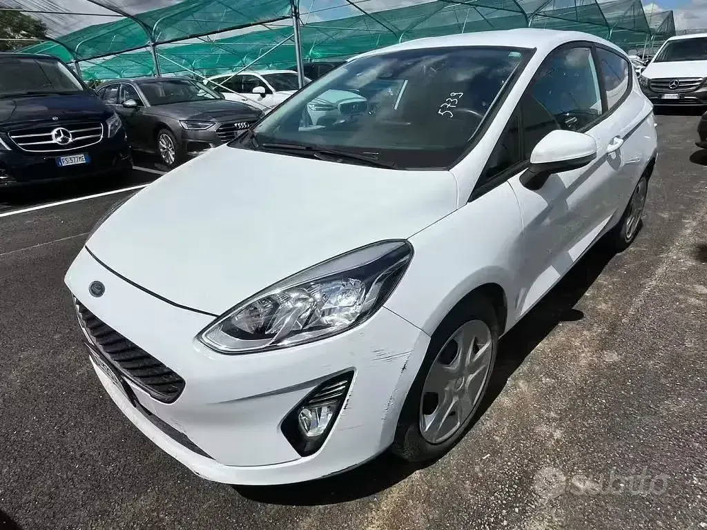 Second-hand Ford Fiesta 86 CP (63 kW) 2020 Alb Hatchback