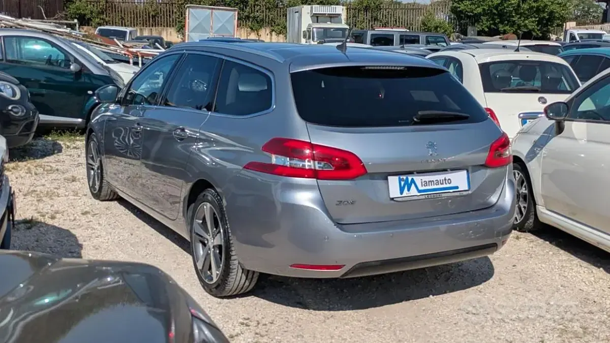 Usata Peugeot 308 131 CV (96 kW) 2018 Grigio Station wagon