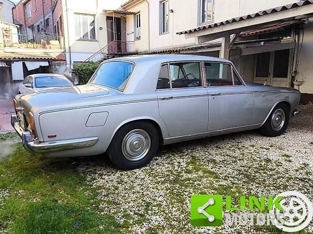 Usata Rolls Royce Silver Shadow 241 CV (177 kW) 1960 Grigio Berlina