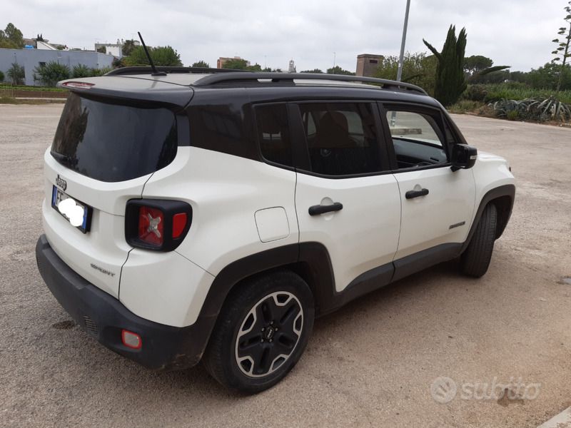 Usata Jeep Renegade Sport 110 CV (80 kW) 2016 Bianco SUV
