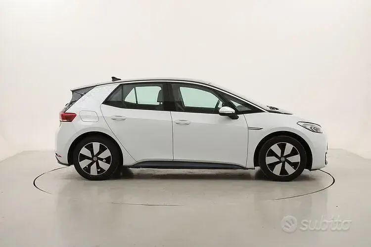 Usata VW ID.3 Pure 69 kW (95 CV) 2022 Bianco Utilitaria