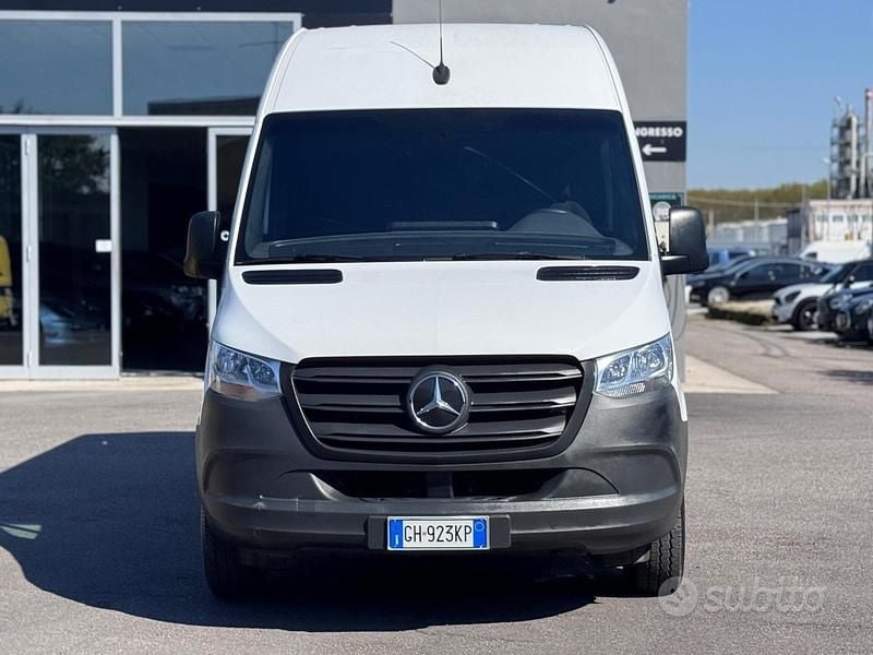 Usata Mercedes E-Sprinter 69 kW (95 CV) 2022 Bianco Furgone