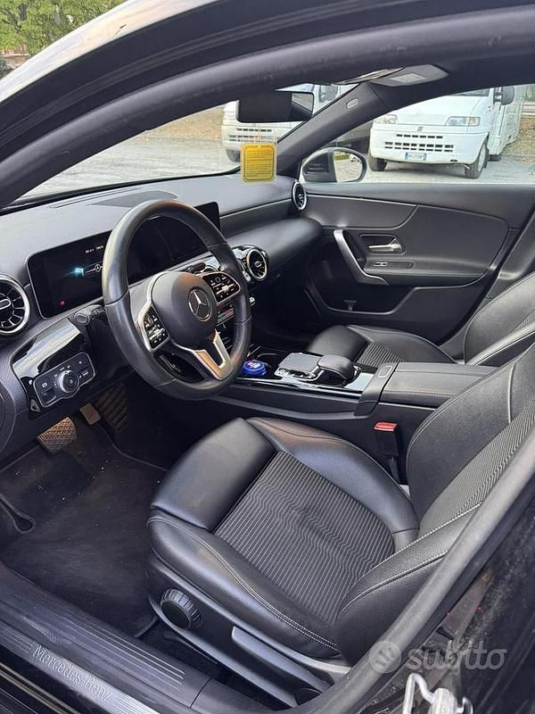 Usata Mercedes A180 116 CV (85 kW) 2018 Berlina