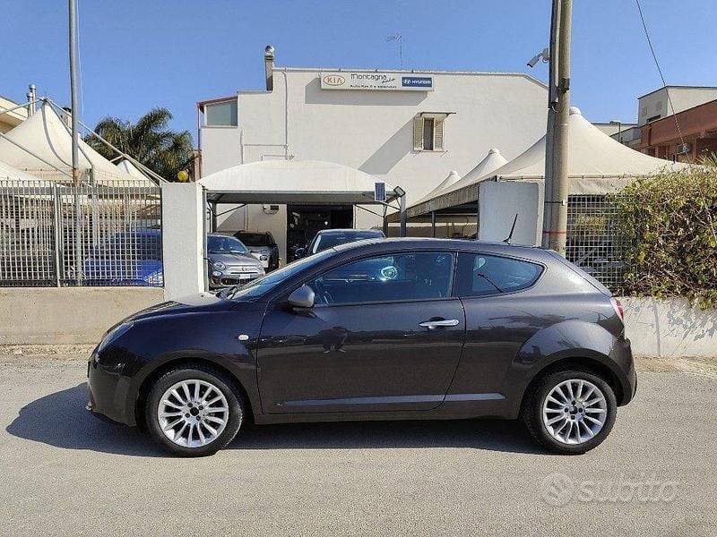 Usata Alfa Romeo MiTo Progression 70 CV (51 kW) 2015 Nero Utilitaria