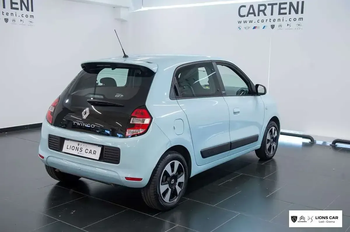 Usata Renault Twingo 90 CV (66 kW) 2018 Azzurro Utilitaria