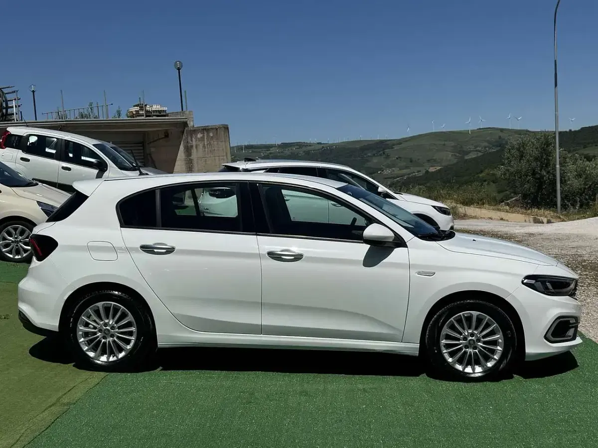 Usata Fiat Tipo Business 131 CV (96 kW) 2021 Bianco Berlina
