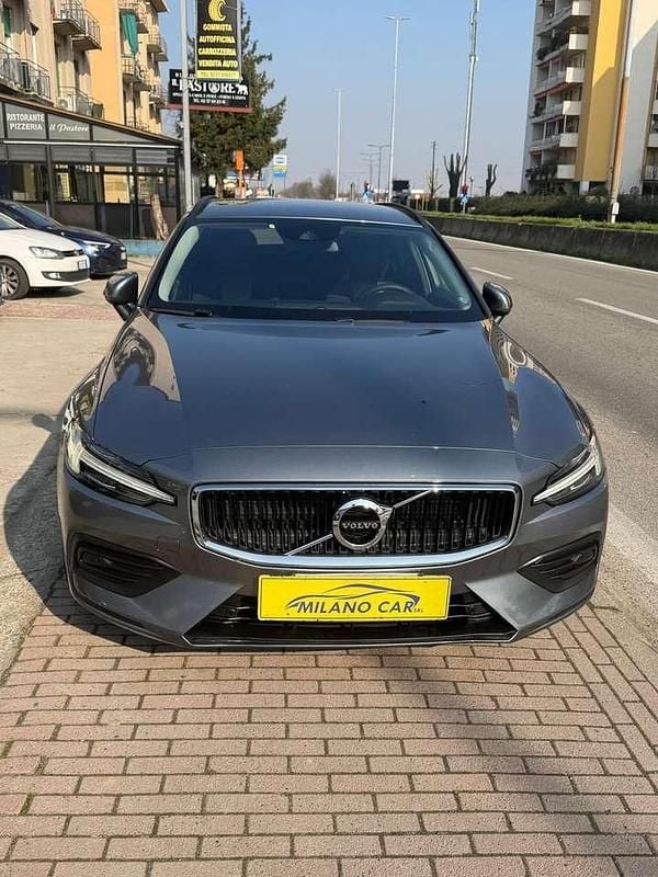 Usata Volvo V60 Inscription 150 CV (110 kW) 2019 Argento Station wagon