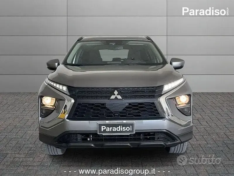 Usata Mitsubishi Eclipse Cross Intense 188 CV (138 kW) 2023 Grigio SUV