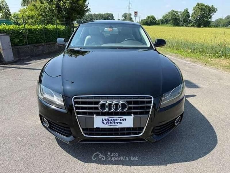 Usata Audi A5 Ambiente 160 CV (117 kW) 2011 Nero Coupé