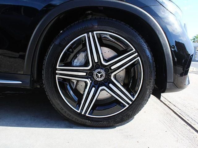 Usata Mercedes GLC220 AMG line 197 CV (144 kW) 2023 Nero SUV