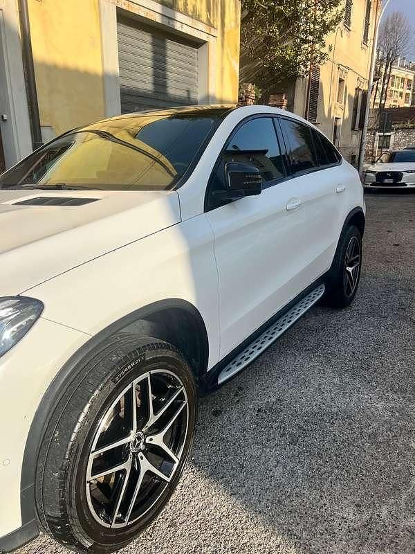 Usata Mercedes GLE350 258 CV (189 kW) 2017 Bianco Coupé