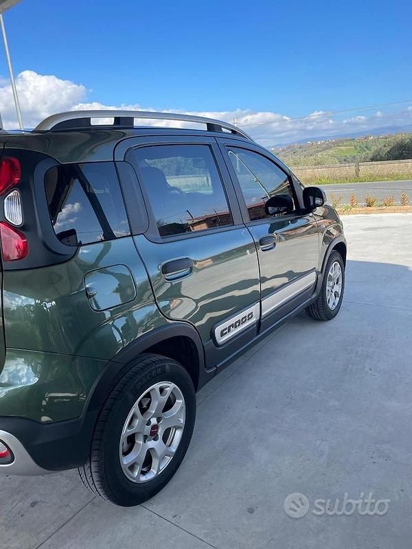 Usata Fiat Panda Cross Cross 95 CV (69 kW) 2017 Verde Utilitaria