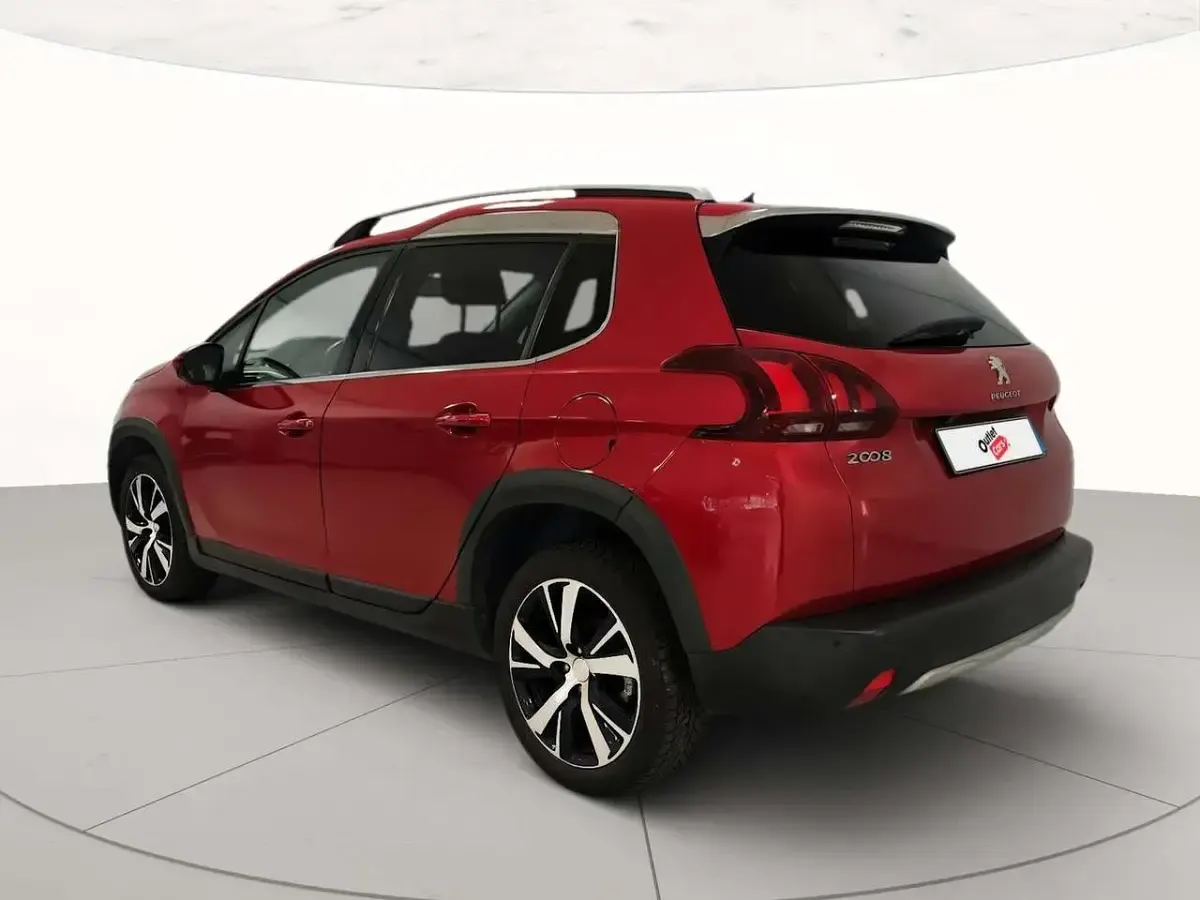 Usata Peugeot 2008 Allure 110 CV (80 kW) 2018 Rosso SUV