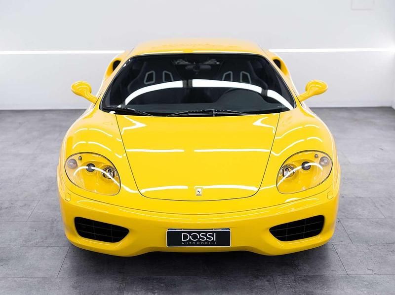 Usata Ferrari 360 400 CV (294 kW) 2000 Giallo Coupé