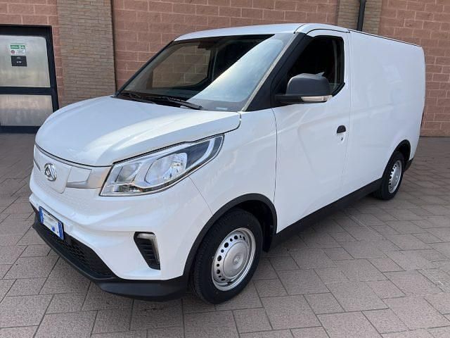 Usata Maxus eDeliver 3 89 kW (122 CV) 2024 Bianco Furgone