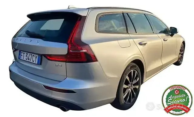 Usata Volvo V60 Business Edition 150 CV (110 kW) 2018 Grigio Station wagon