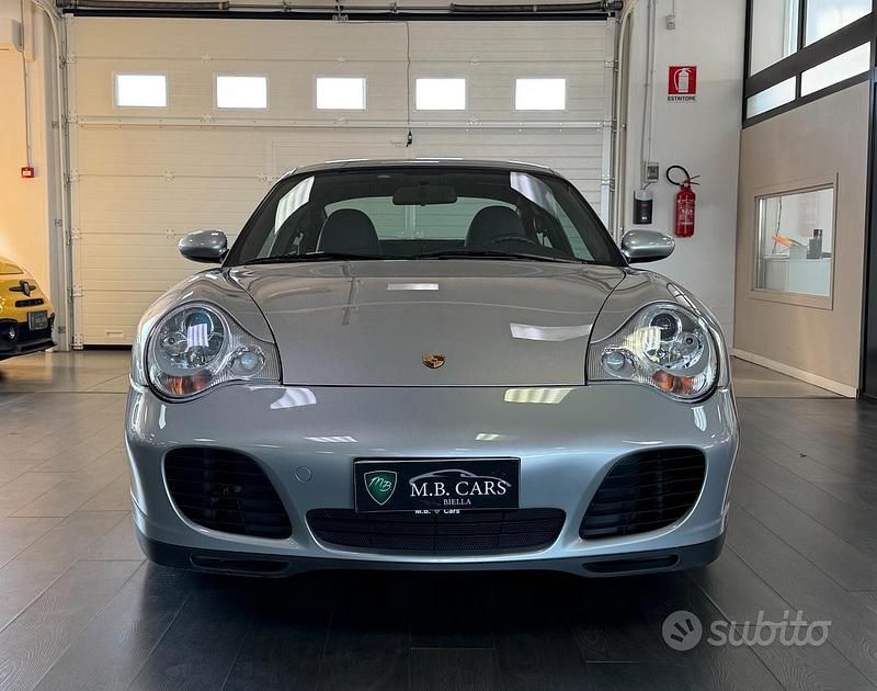 Usata Porsche 911 Carrera 4S 320 CV (235 kW) 2003 Grigio Coupé