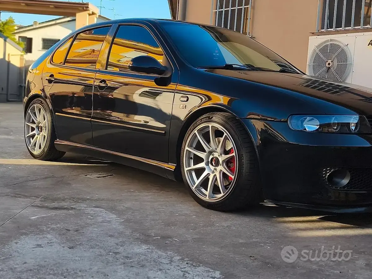 Usata Cupra Leon 225 CV (165 kW) 2003 Nero Berlina