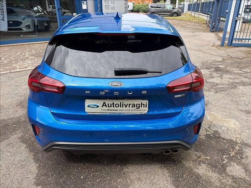 Usata Ford Focus ST-Line 125 CV (91 kW) 2023 Desert island blue Berlina