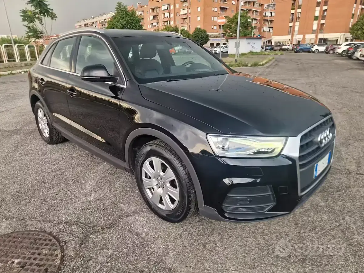 Usata Audi Q3 Ambiente 150 CV (110 kW) 2017 Nero SUV