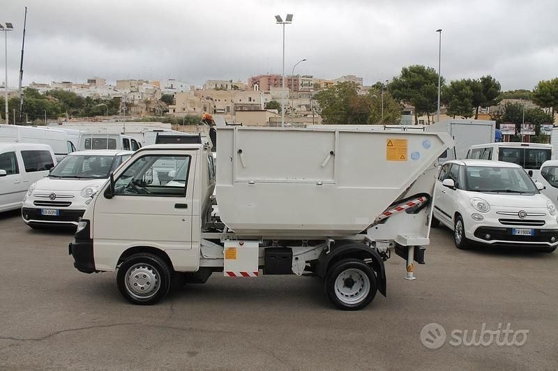 Usata Piaggio Porter 80 CV (58 kW) 2019 Bianco Berlina
