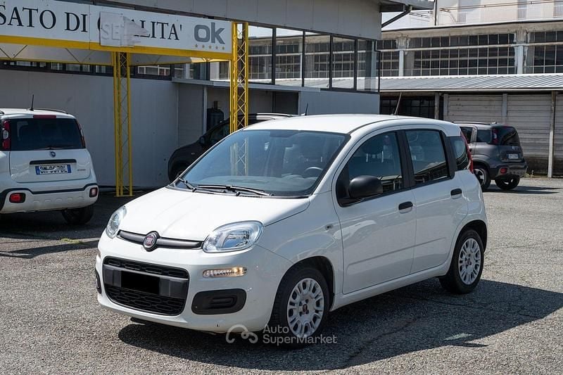 Nero Usata 2021 Fiat Panda Easy Due volumi | 8990 € (Ottimo prezzo) - Immagine 1/4