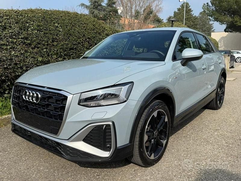 Usata Audi Q2 S-Line 116 CV (85 kW) 2025 Grigio SUV
