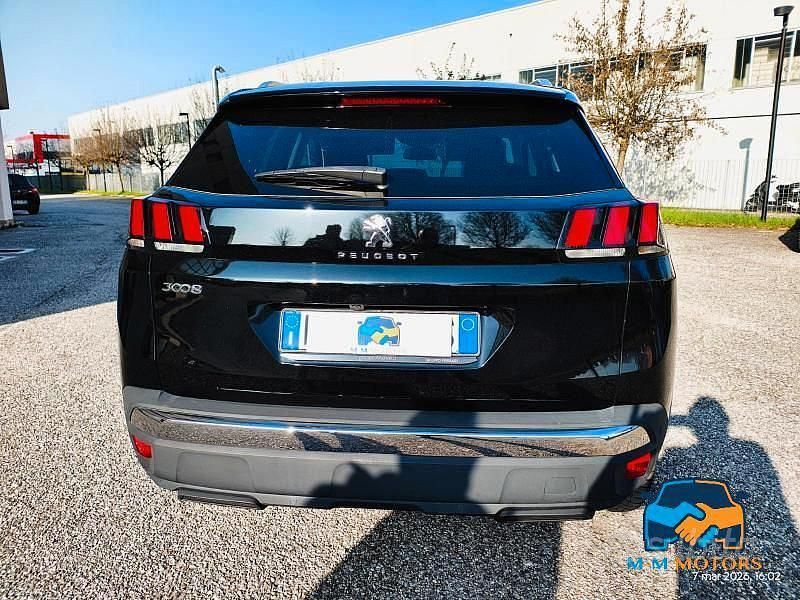 Usata Peugeot 3008 Allure 131 CV (96 kW) 2018 Nero SUV