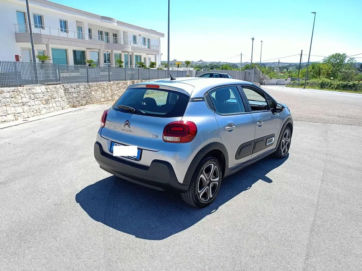 Usata Citroën C3 102 CV (75 kW) 2023 Argento Utilitaria