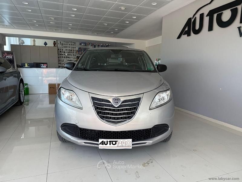 Beige Usata 2014 Lancia Ypsilon Gold Due volumi | 6300 € (Buon prezzo) - Immagine 1/4
