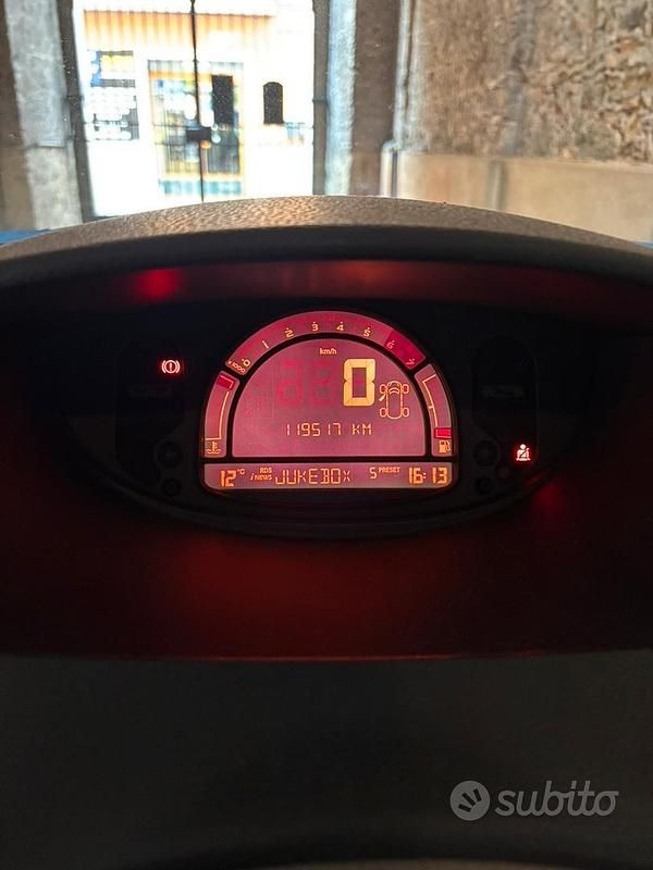 Usata Renault Modus 65 CV (47 kW) 2005 Monovolume