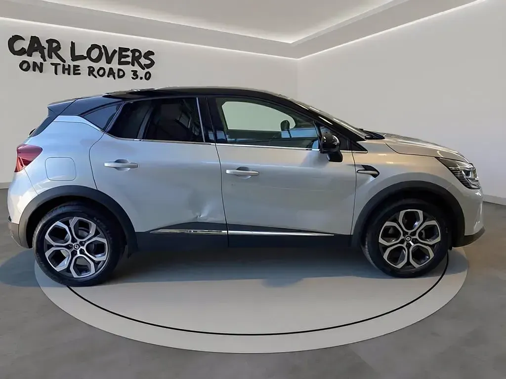 Usata Renault Captur Intens 101 CV (74 kW) 2023 Ype bestyle varsavia SUV