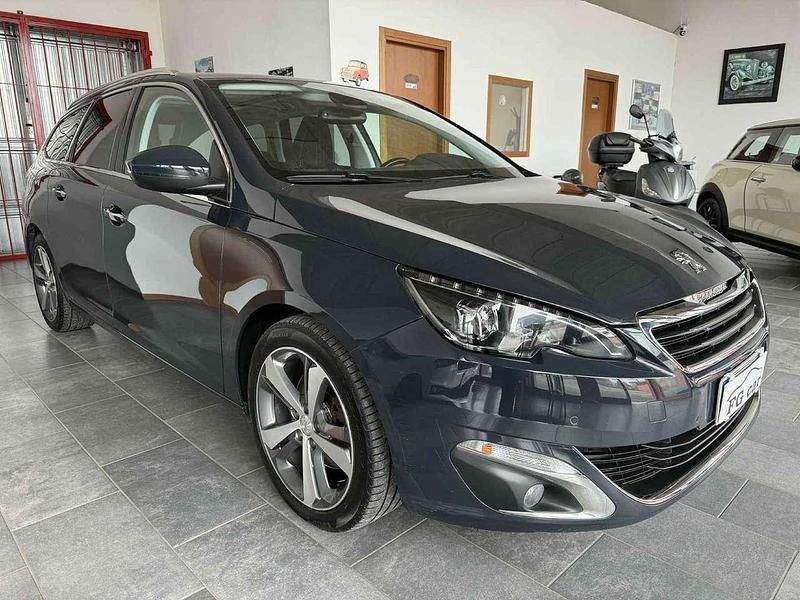 Usata Peugeot 308 SW Allure 150 CV (110 kW) 2015 Blu/azzurro Station wagon