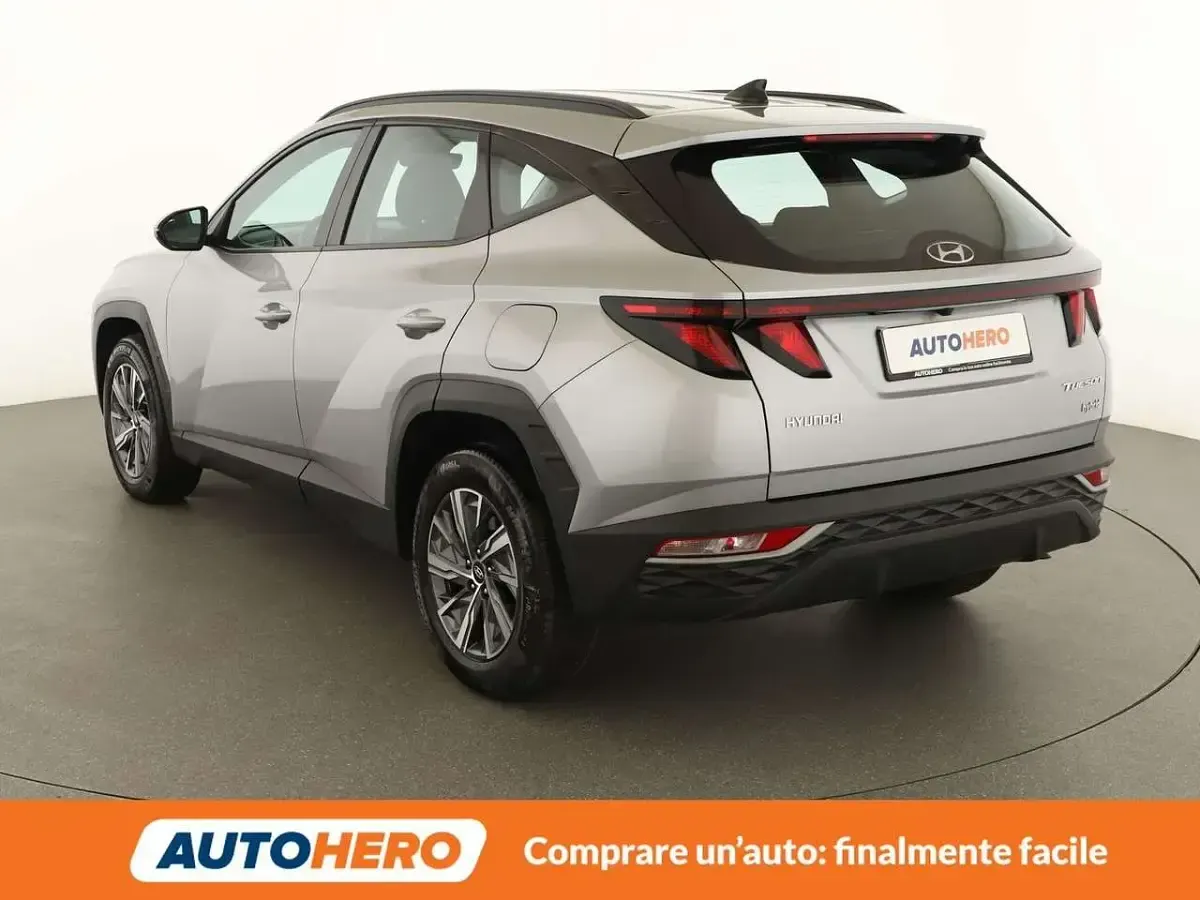 Usata Hyundai Tucson 179 CV (131 kW) 2023 Grigio SUV