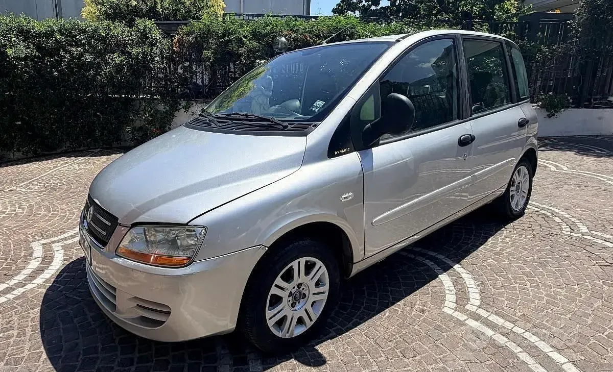 Usata Fiat Multipla Dynamic 103 CV (75 kW) 2005 Monovolume