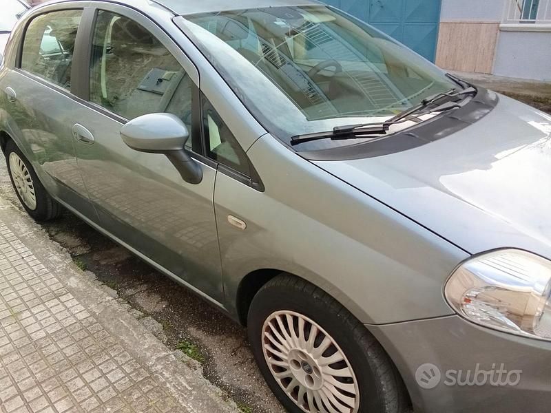 Usata Fiat Punto 2007 Grigio Utilitaria