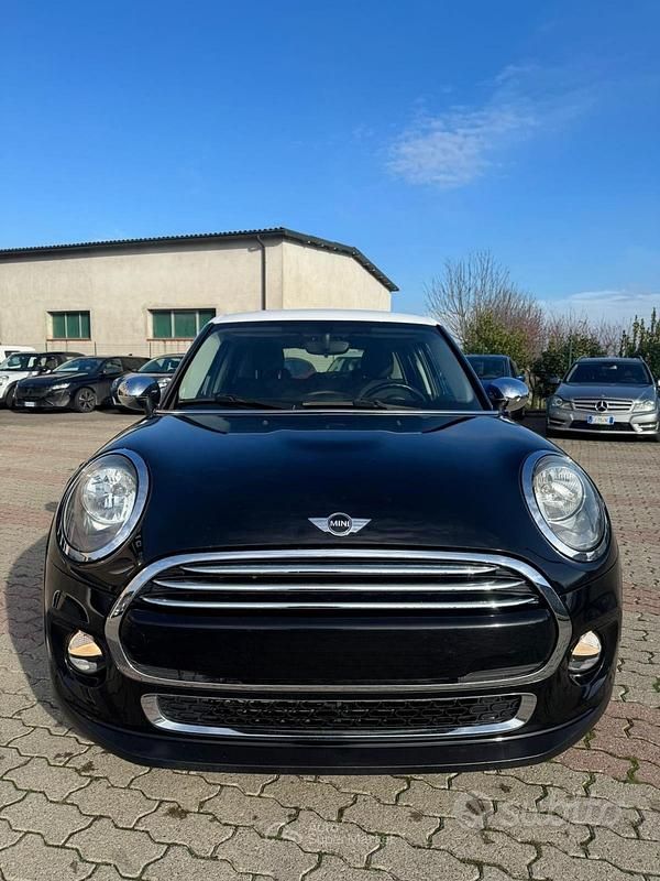 Usata Mini Cooper Clubman Business 116 CV (85 kW) 2015 Station wagon