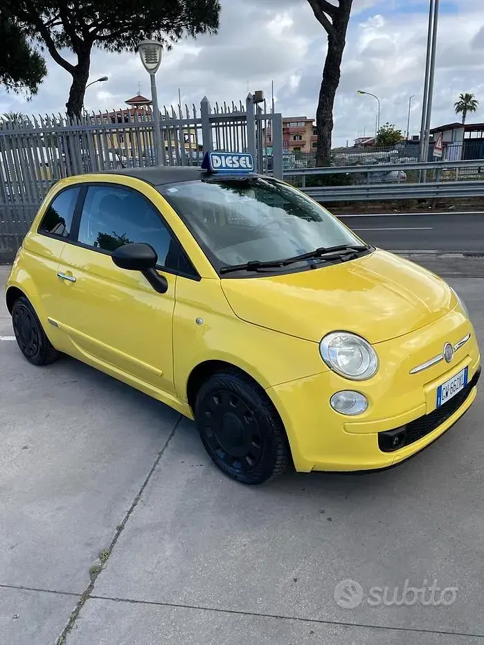 Usata Fiat 500 75 CV (55 kW) 2009 Giallo Cabrio